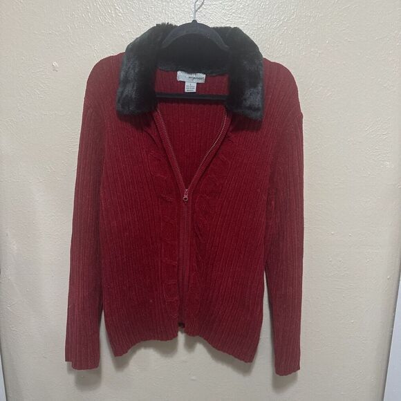 Marguerite's Burgundy Red Cardigan Sweater‎ Faux Fur Collar Zip Up - Picture 2 of 9